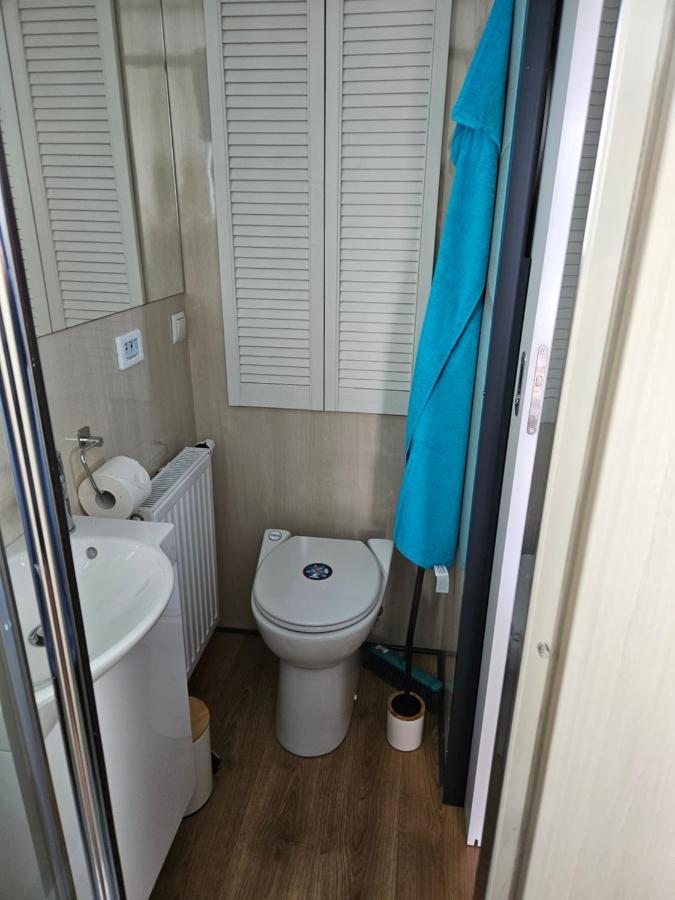 Mobiles Hausboot El'Milia Hotell Braunsbedra Eksteriør bilde